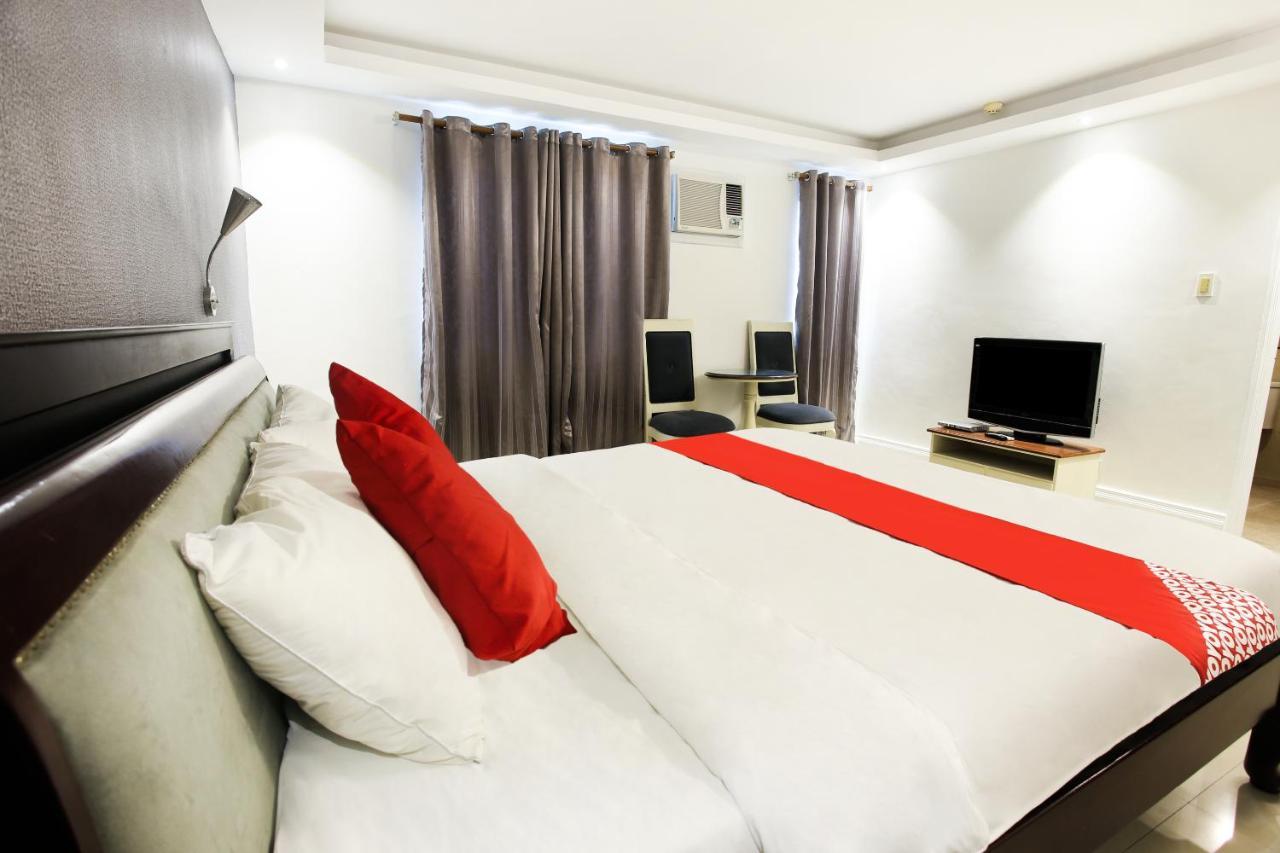 Hotel Euroasia By Bluebookers Angeles Luaran gambar
