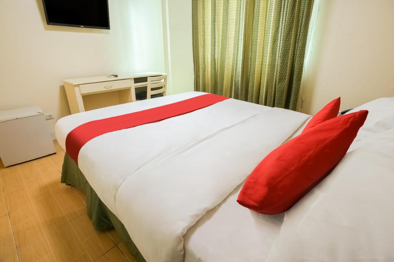 Hotel Euroasia By Bluebookers Angeles Luaran gambar