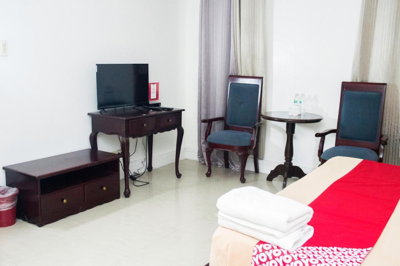 Hotel Euroasia By Bluebookers Angeles Luaran gambar