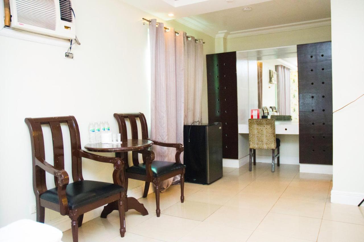 Hotel Euroasia By Bluebookers Angeles Luaran gambar